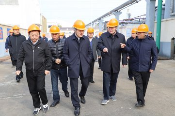 江阴市政府代市长包鸣来我集团调研